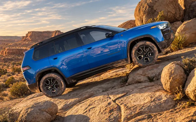 2027 Jeep Cherokee Trailhawk: Off-Road Changes Explained 2027 Jeep Cherokee Trailhawk: Off-Road Changes Explained