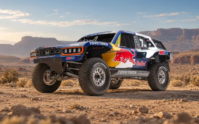 Honda Passport Baja Spec: hybrid desert racer