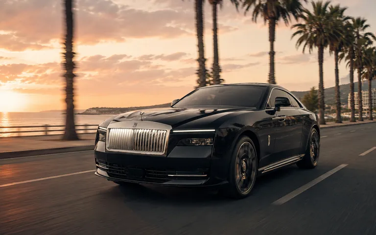 Rolls-Royce Spectre Series II — new electric super coupe with extended range Rolls-Royce Spectre Series II — new electric super coupe with extended range