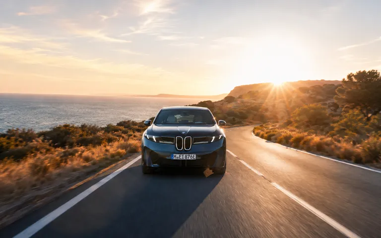 BMW iX3 Neue Klasse: What Has Changed and Who Should Wait BMW iX3 Neue Klasse: What Has Changed and Who Should Wait